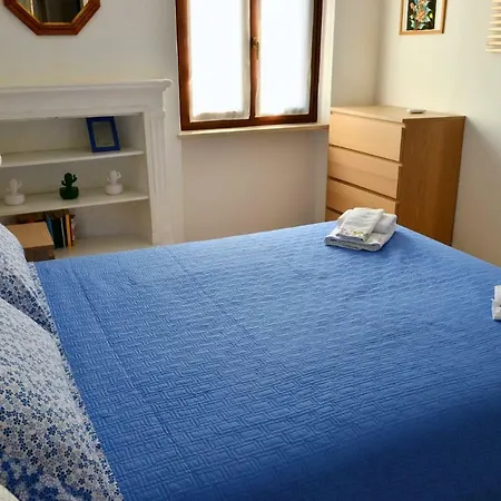 Up To - Panorama * Verona